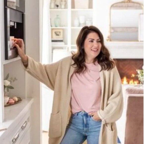 The skinny x Jillian Harris Erinn Boyfriend Cardi One Size Oat Colour - Picture 1 of 7